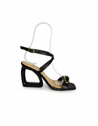 Salto Brenda com fivela